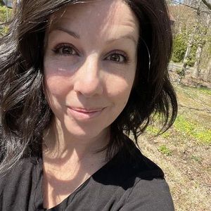 Meet your Posher, Madeline